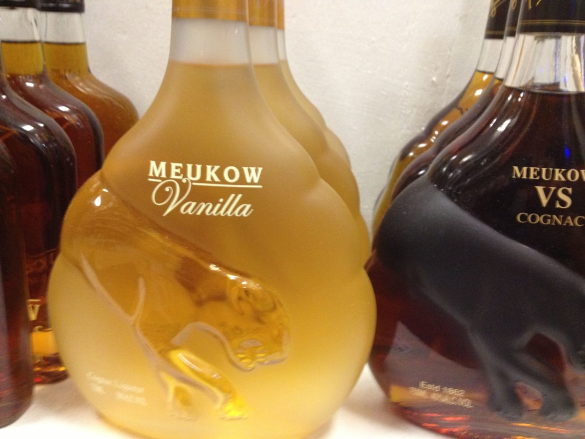 Ликер «Meukow»